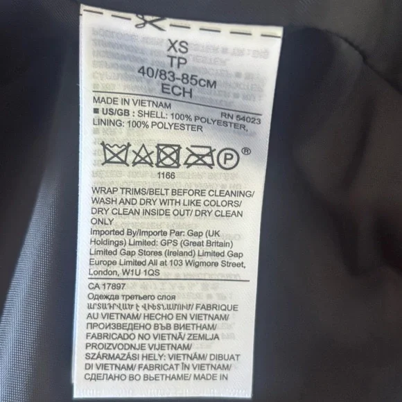 ***PRICE DROP*** NWT Banana Republic Cream Faux Fur Jacket - Picture 5 of 8